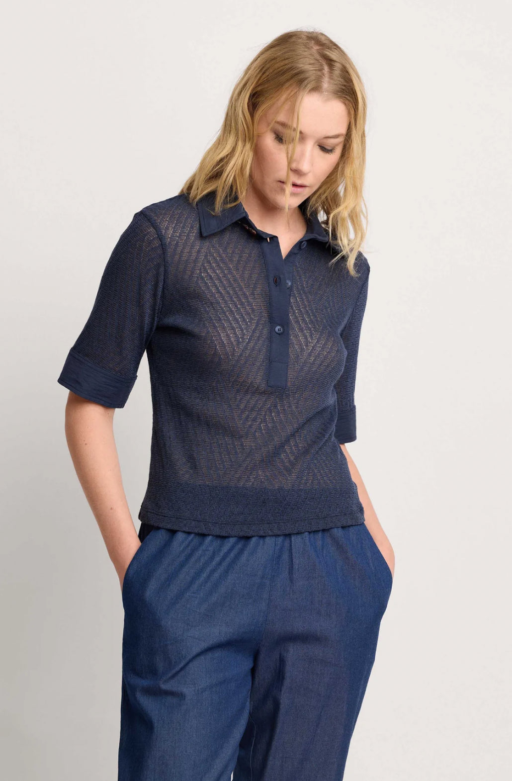 BLUSA CON COLLETTO A VELA - NERINA - BLU