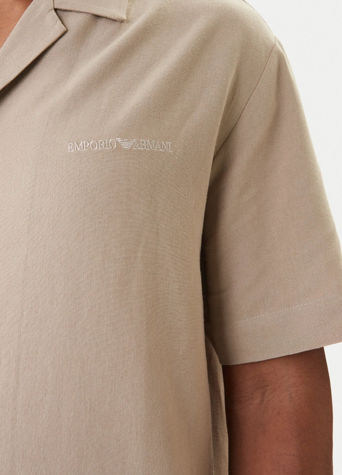 Camicia Emporio Armani
Regular Fit (2 varianti colore)