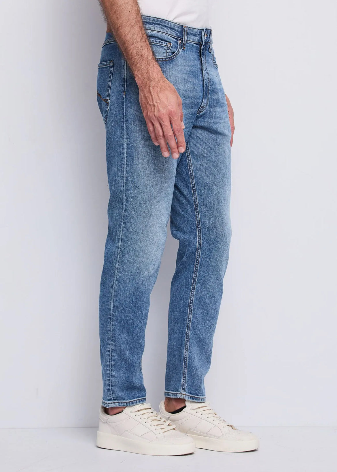 Jeans tapered in cotone