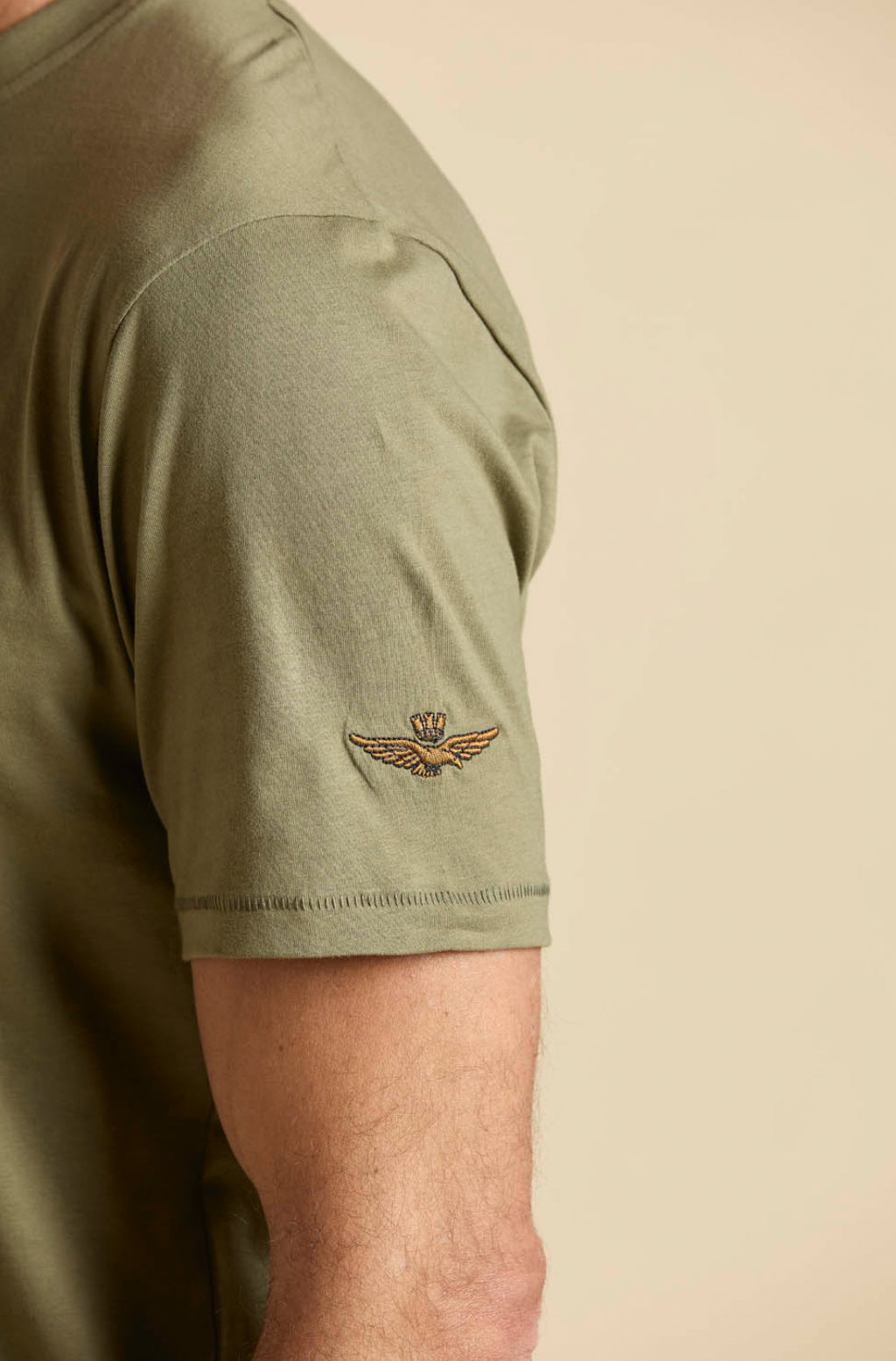 T-shirt Aeronautica Militare in cotone con coccarda tricolore